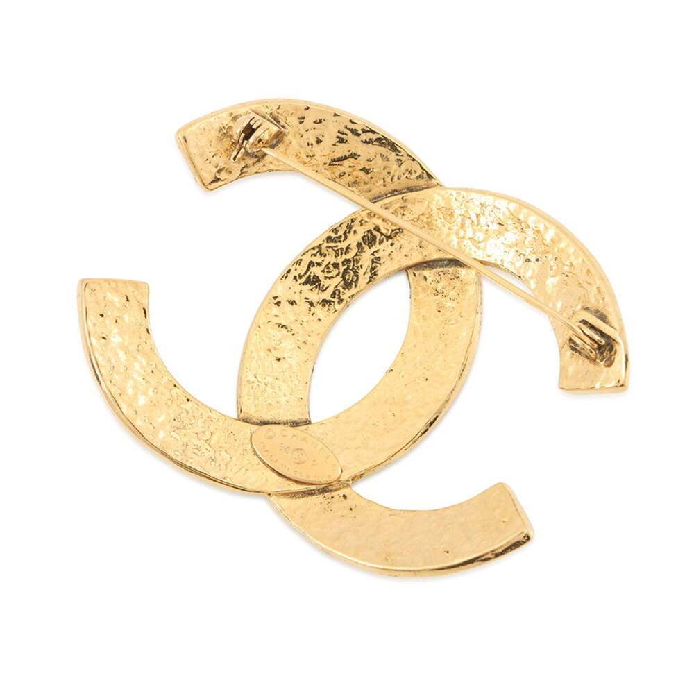 CHANEL Gold Logo Brooch - Picture 3 of 13